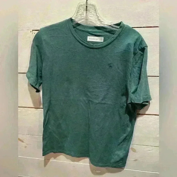 Abercrombie kids tee size 17/18, Abercrombie & Fitch, crewneck tee - Picture 1 of 4